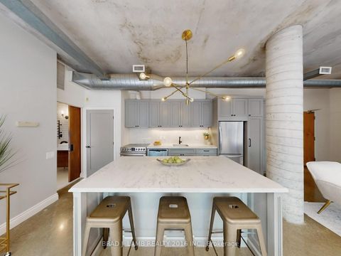 Photo 5 at 305 - 29 Camden Street, Waterfront Communities C1, Toronto