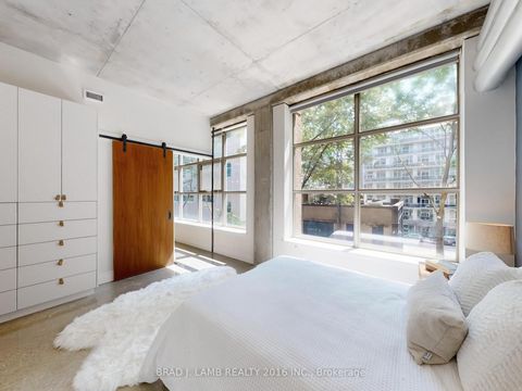 Photo 13 at 305 - 29 Camden Street, Waterfront Communities C1, Toronto