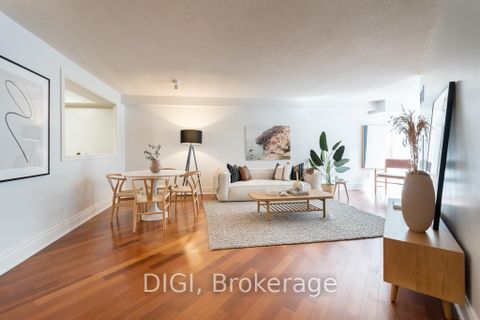 Photo 2 at 406 - 75 York Mills Road, York Mills, Toronto