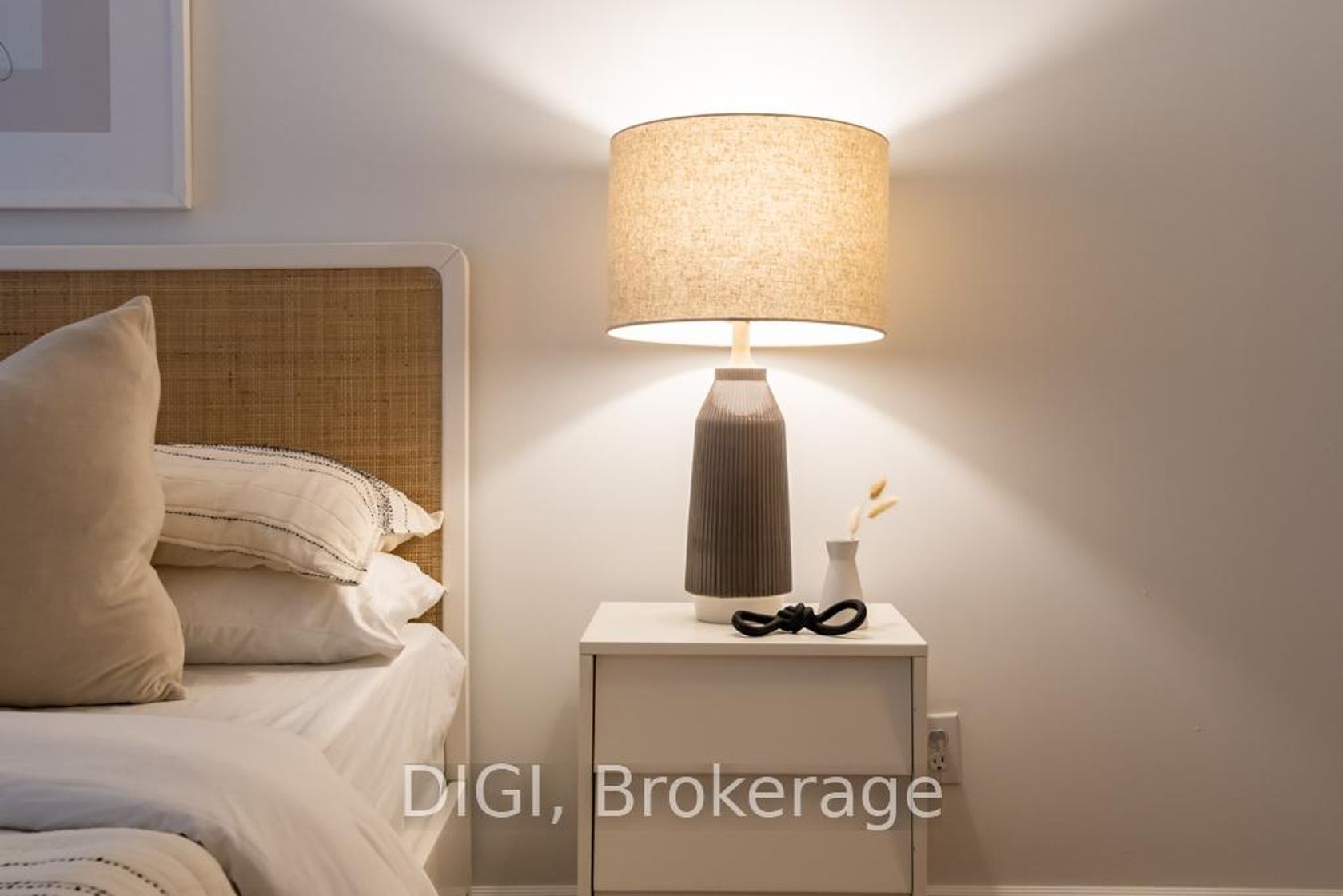 Photo 14 at 406 - 75 York Mills Road, York Mills, Toronto Photo 14 at 406 - 75 York Mills Road, York Mills, Toronto