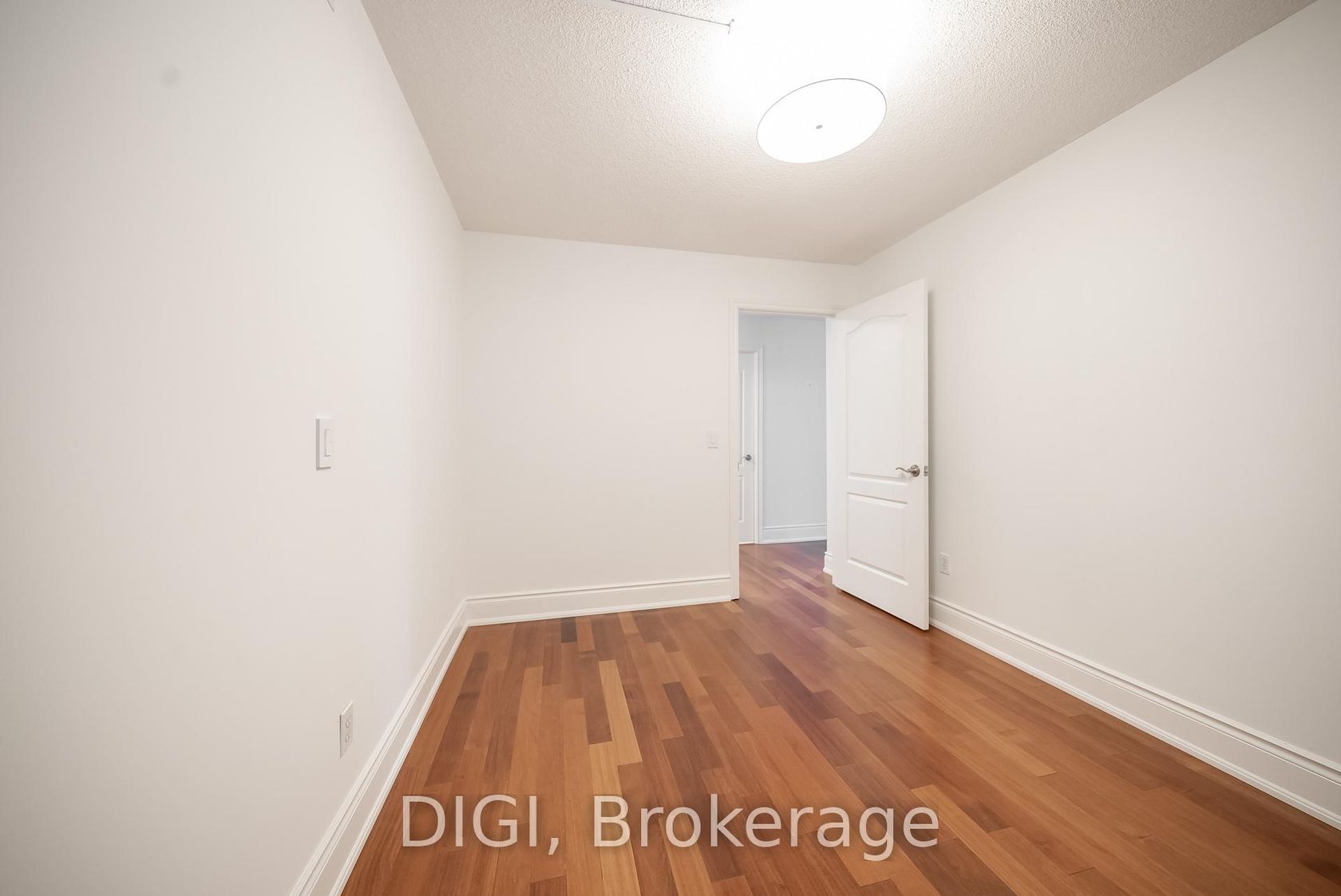 Photo 22 at 406 - 75 York Mills Road, York Mills, Toronto Photo 22 at 406 - 75 York Mills Road, York Mills, Toronto