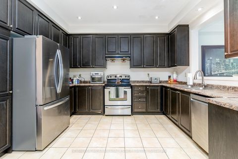 Photo 5 at 1248 Blencowe Crescent, Wyndham, Newmarket