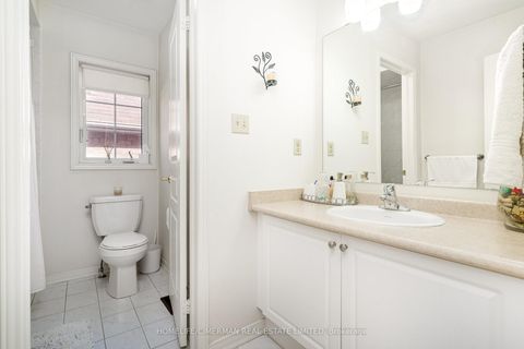 Photo 13 at 1248 Blencowe Crescent, Wyndham, Newmarket