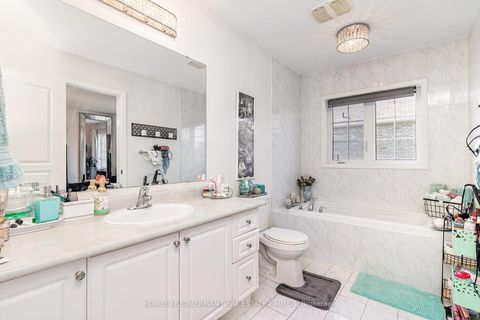 Photo 17 at 1248 Blencowe Crescent, Wyndham, Newmarket