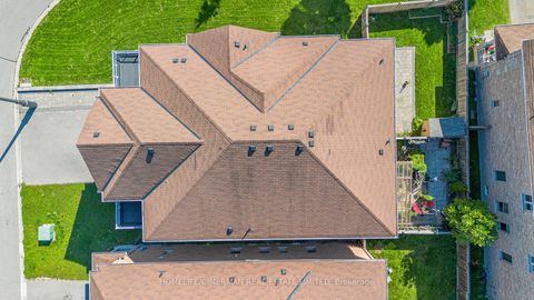 Photo 24 at 1248 Blencowe Crescent, Wyndham, Newmarket