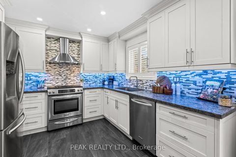 Photo 13 at 80 Fry Crescent, Bowmanville, Clarington