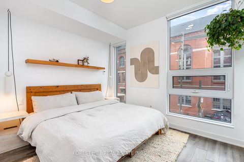 Photo 12 at 220 - 106 Dovercourt Road, Bellwoods, Toronto
