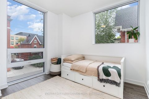 Photo 16 at 220 - 106 Dovercourt Road, Bellwoods, Toronto