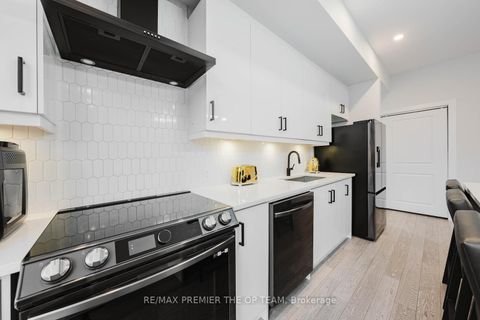 Photo 12 at 139 - 9580 Islington Avenue, Sonoma Heights, Vaughan