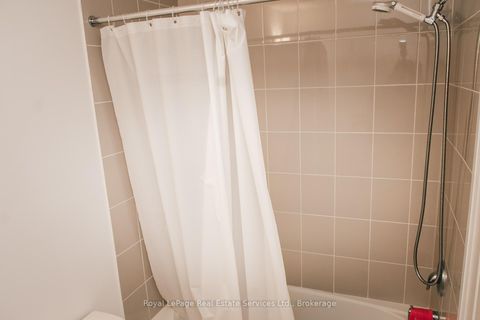 Photo 20 at 85 Gateland Drive, Painswick South, Barrie