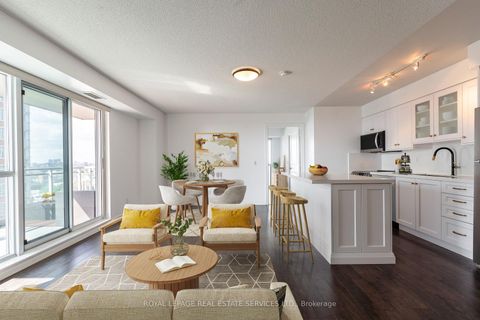 Photo 2 at 1807 - 100 Western Battery Road, Niagara, Toronto