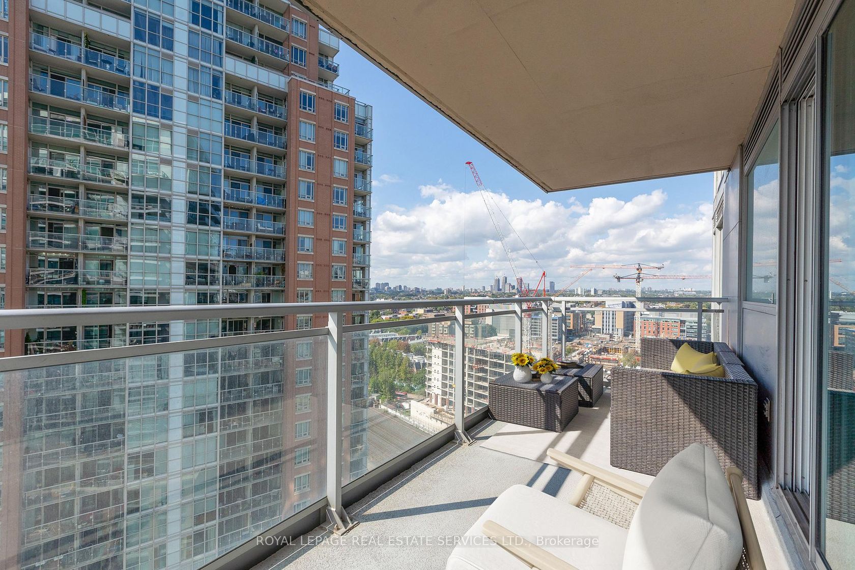 Photo 15 at 1807 - 100 Western Battery Road, Niagara, Toronto Photo 15 at 1807 - 100 Western Battery Road, Niagara, Toronto