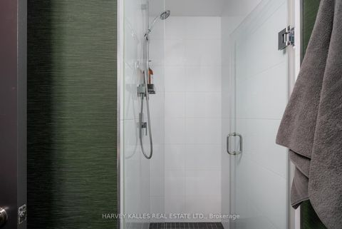 Photo 33 at 613 - 608 Richmond Street W, Waterfront Communities C1, Toronto