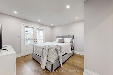 Photo 24 at 384 Old Colony Road, Oak Ridges Lake Wilcox, Richmond Hill