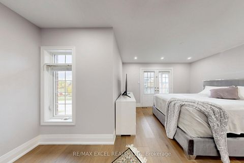 Photo 25 at 384 Old Colony Road, Oak Ridges Lake Wilcox, Richmond Hill