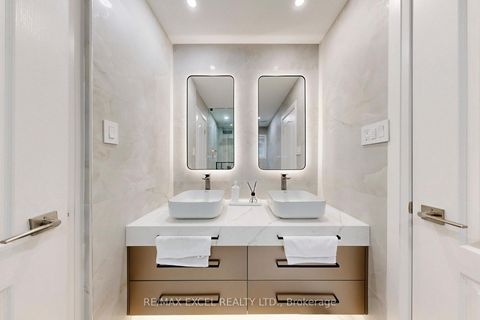 Photo 27 at 384 Old Colony Road, Oak Ridges Lake Wilcox, Richmond Hill