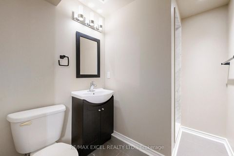 Photo 33 at 384 Old Colony Road, Oak Ridges Lake Wilcox, Richmond Hill