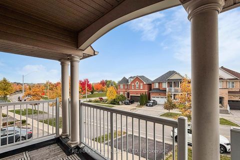 Photo 34 at 384 Old Colony Road, Oak Ridges Lake Wilcox, Richmond Hill