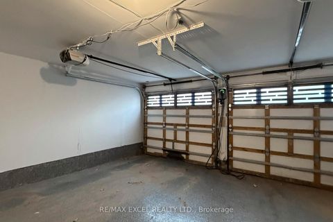 Photo 37 at 384 Old Colony Road, Oak Ridges Lake Wilcox, Richmond Hill