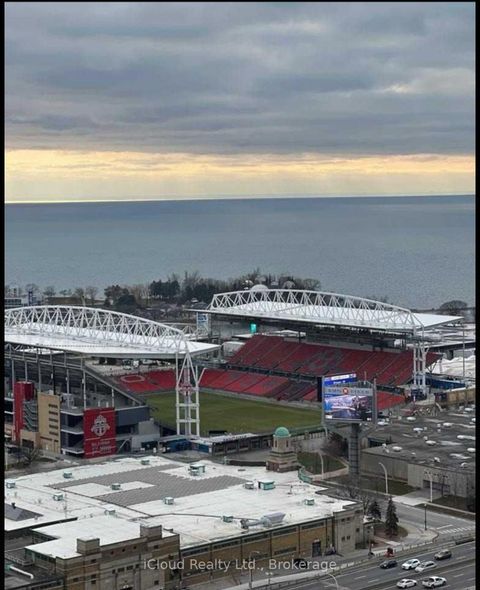 Photo 10 at LP10 - 135 E Liberty ST Street, Niagara, Toronto Photo 10 at LP10 - 135 E Liberty ST Street, Niagara, Toronto