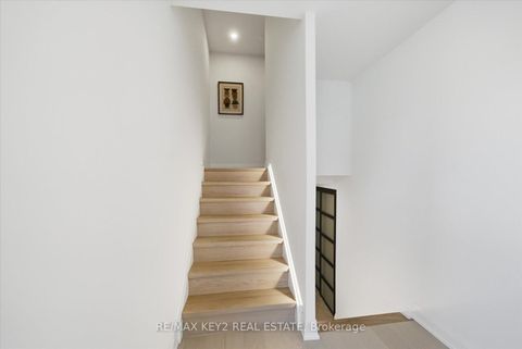 Photo 4 at 73 Glen Springs Drive, L'Amoreaux, Toronto Photo 4 at 73 Glen Springs Drive, L'Amoreaux, Toronto