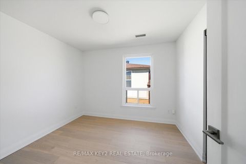 Photo 20 at 73 Glen Springs Drive, L'Amoreaux, Toronto