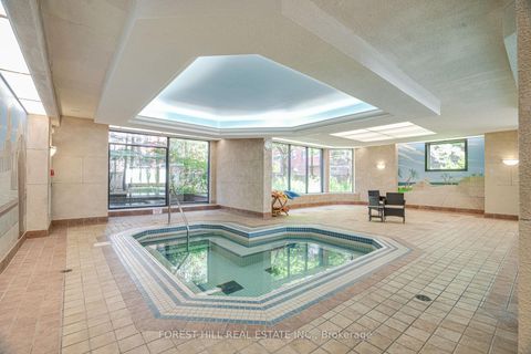 Photo 26 at 2703 - 633 Bay Street, Bay Street Corridor, Toronto