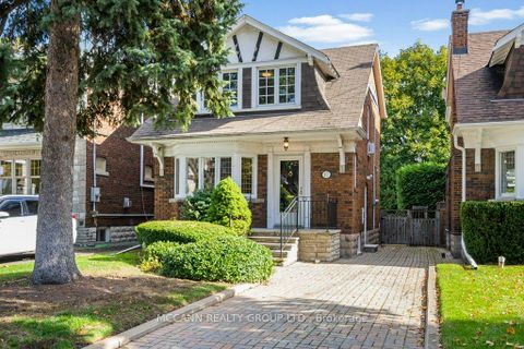 Photo 1 at 17 Donegall Drive, Leaside, Toronto