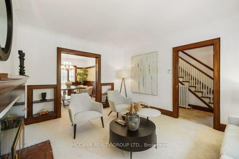 Photo 4 at 17 Donegall Drive, Leaside, Toronto