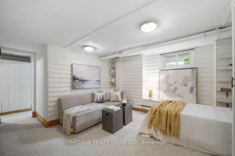 Photo 23 at 17 Donegall Drive, Leaside, Toronto