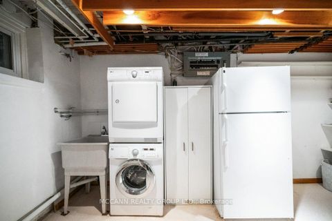 Photo 25 at 17 Donegall Drive, Leaside, Toronto