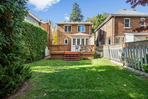 Photo 28 at 17 Donegall Drive, Leaside, Toronto