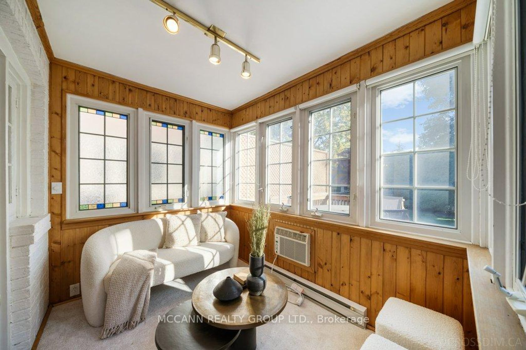 Photo 10 at 17 Donegall Drive, Leaside, Toronto Photo 10 at 17 Donegall Drive, Leaside, Toronto