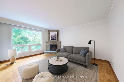 Photo 4 at 9 Comrie Terrace, Cliffcrest, Toronto