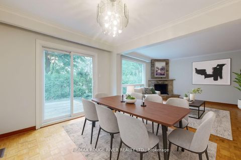 Photo 7 at 9 Comrie Terrace, Cliffcrest, Toronto