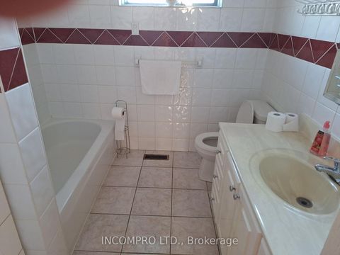 Photo 3 at 135 Derrydown Road, York University Heights, Toronto