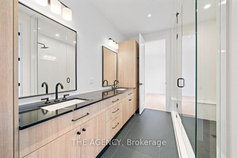 Photo 31 at 15 Drury Lane, Humber Heights, Toronto