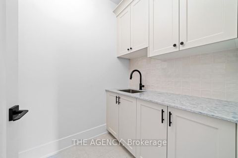 Photo 35 at 15 Drury Lane, Humber Heights, Toronto