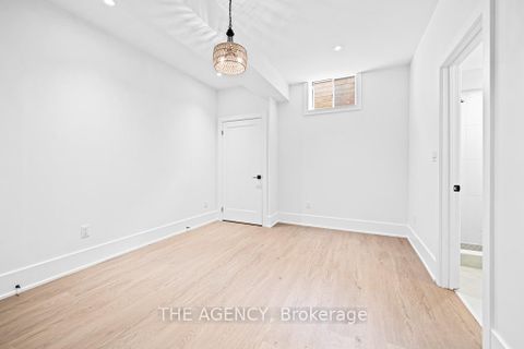 Photo 41 at 15 Drury Lane, Humber Heights, Toronto