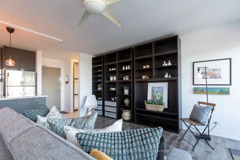 Photo 9 at 612 - 580 Christie Street, Wychwood, Toronto