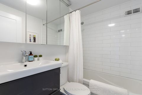 Photo 13 at 612 - 580 Christie Street, Wychwood, Toronto
