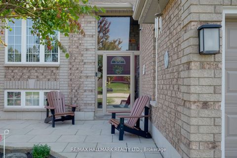 Photo 4 at 5 Pacific Avenue, Little Lake, Barrie