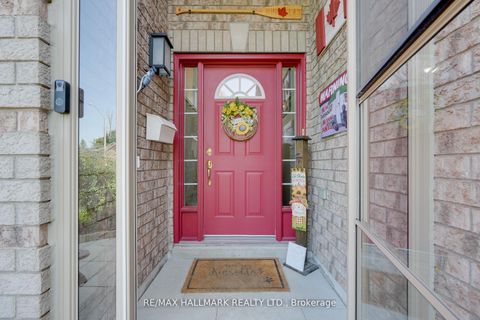 Photo 5 at 5 Pacific Avenue, Little Lake, Barrie