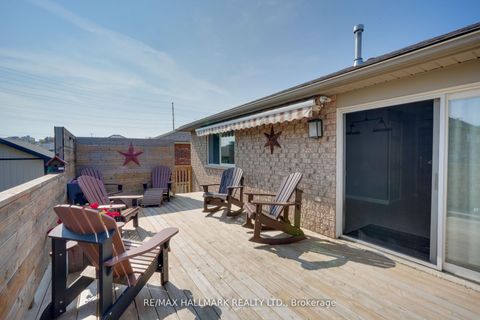 Photo 14 at 5 Pacific Avenue, Little Lake, Barrie