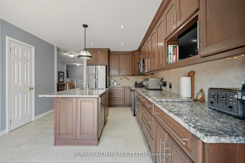 Photo 17 at 5 Pacific Avenue, Little Lake, Barrie