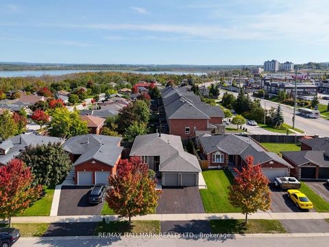 Photo 38 at 5 Pacific Avenue, Little Lake, Barrie