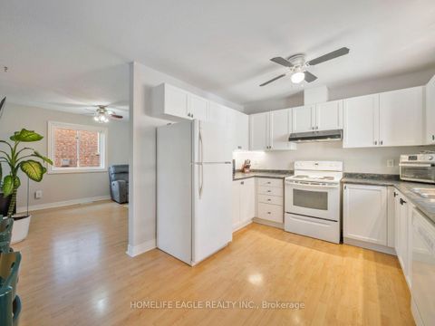 Photo 5 at 15 Brown Wood Drive, Little Lake, Barrie