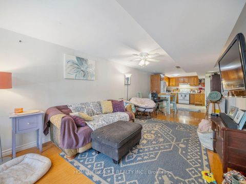 Photo 11 at 15 Brown Wood Drive, Little Lake, Barrie