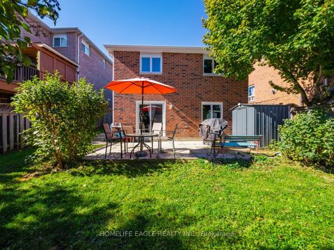 Photo 15 at 15 Brown Wood Drive, Little Lake, Barrie