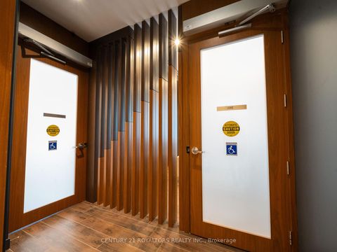 Photo 10 at 1402 - 70 Annie Craig Drive, Mimico, Toronto